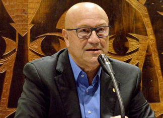 Romanelli propõe regulamentar profissão de podólogo no Paraná