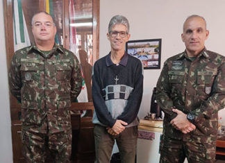 Cel. Wilton Carlos Sanches Lima realiza orientação técnica no TG 05-013