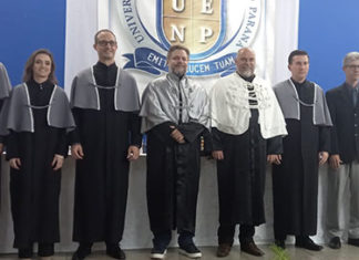 Novos diretores do Campus Luiz Meneghel tomam posse