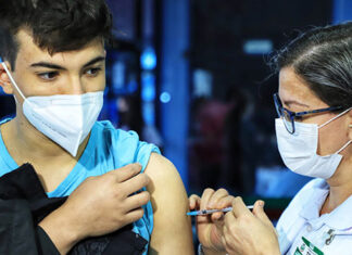 Paraná libera segunda dose de reforço contra Covid-19 para pessoas acima de 18 anos