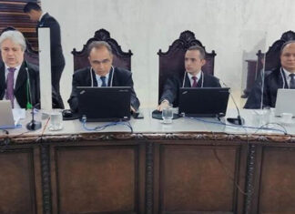 Reintegrado ao TCE-PR, conselheiro Maurício Requião participa de sessão