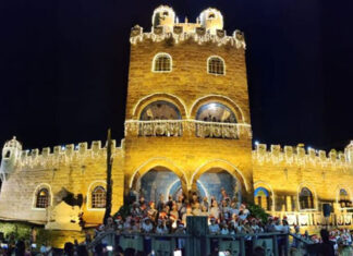 Coral do Colégio ECEL encanta com ‘Natal de Luz’ no Castelo La Dorni