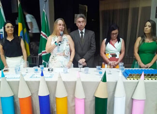 ECEL realiza formatura da Educação Infantil