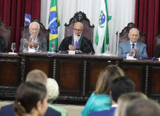 Novo presidente estabelece as diretrizes da gestão 2023-2024 do TCE-PR