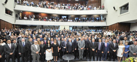 Deputados da 20ª legislatura serão empossados nesta quarta-feira