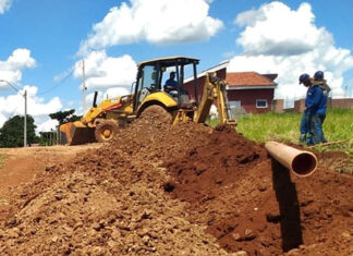 Convênio assinado vai garantir investimento de R$ 600 mil em bairro rural de Siqueira Campos