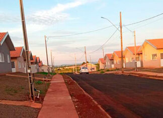 Com ajuda do Estado, 183 famílias de Santa Mariana conquistam casa própria