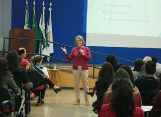 Deputada Marcia Huçulak debate saúde e enfermagem em três cidades paranaenses