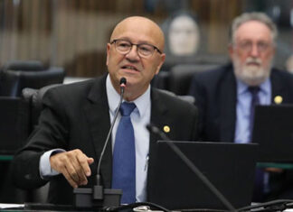 Romanelli defende implantação do curso de medicina da Uenp