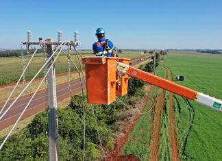 Paraná Trifásico entrega 12,5 mil km de novas redes e alcança 50% do programado