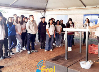 Alunos do Colégio ECEL visitam o Museu de Ciências e Tecnologia da UEL