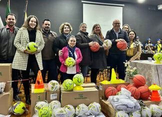Escola pública abre oportunidades para o jovem crescer na vida, afirma Romanelli