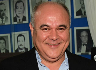 Feliz comemoração!