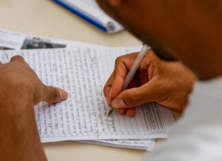 Cebraspe divulga editais para seleção de Avaliadores e Supervisores das redações do Enem 2023