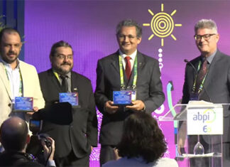 Carbonização hidrotérmica transforma ‘bitucas de cigarro’ em carvão ativado