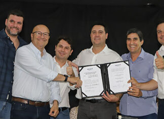 Governador anuncia R$ 9,8 milhões para revitalização de ruas de Santo Antônio da Platina