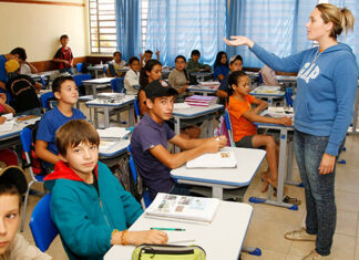 Governador nomeia 1.180 novos professores e prorroga também contratos temporários na rede estadual de educação