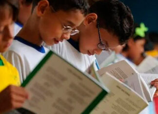 Curso ajuda professores a despertar interesse de crianças pelos livros, Iniciativa é gratuita e destinada a profissionais da educação infantil