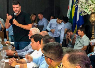 “Vocês não estão sozinhos”, diz Lupion a produtores rurais de Guaíra