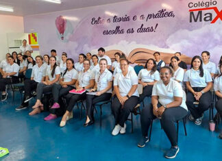 Professores do Colégio Maximus aprendem técnicas de salvamento