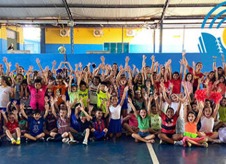 Diversão, arte e fantasias marcaram a folia de carnaval no Colégio Ecel