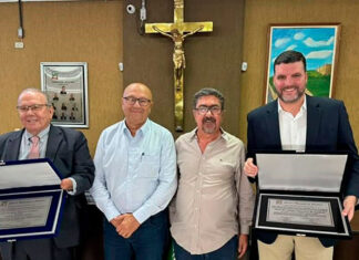 Homenagens em Cambará!