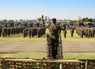 Mais de 600 militares do Paraná chegam ao Rio Grande do Sul