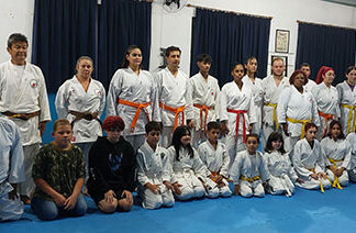 Karatê: atividade que alia defesa pessoal e bem-estar