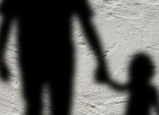 Pai mata própria filha de quatro anos para atingir a ex-mulher