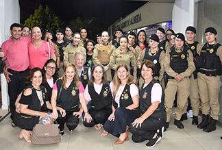 Efetivo feminino do 18º BPM participa do IV Encontro Outubro Rosa Outubro Rosa