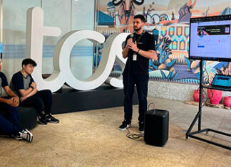 Empresa Tata Consultancy Services recebe alunos do curso de Desenvolvimento de Sistemas