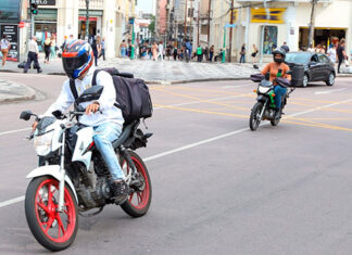 Lei que isenta IPVA de motos até 170 cilindradas é sancionada pelo governador Ratinho Junior