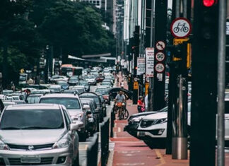 Financiamento de veículos cresce 18,4% no Paraná em 2024