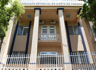 Inscrições para o programa Aprova Paraná Universidades encerram-se na quinta-feira, 30