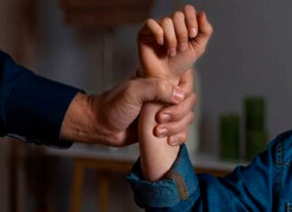 Homem é preso por manter mulher em cárcere privado e agredi-la