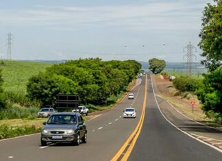 No feriadão: Mais de 440 mil veículos circularam pelas rodovias sob concessão da EPR Litoral Pioneiro