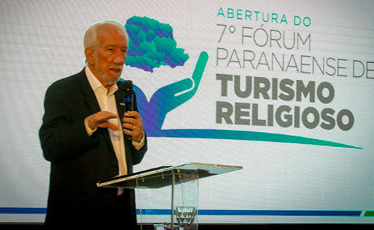 Em novo fórum, Paraná promove interreligiosidade e geração de renda com o turismo da fé