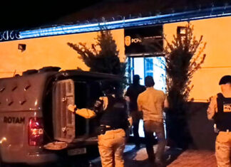 Confusão no trânsito termina em prisão por ameaça com arma de fogo em Nova Fátima