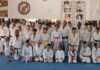 Alunos da Associação Bandeirantense de Karatê participam do 29º Exame de Faixa