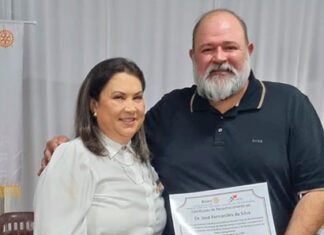 Rotary faz homenagem!