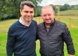 Presidente da Assembleia Legislativa destaca a parceria com a Adjori/PR