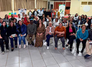 UNATI realiza primeiro sarau e celebra talentos da terceira idade