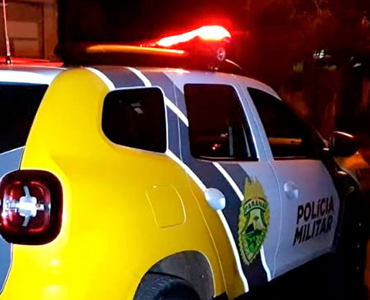 Homem é preso por agredir companheira em Itambaracá