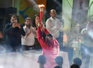 Abertura dos Jogos Escolares Bom de Bola em Sertaneja é acompanhada de grande público
