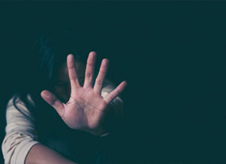 Homem é denunciado por furto, tentativa de estupro e de feminicídio contra mulher transexual em Jacarezinho