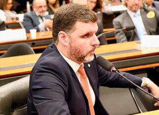 Lupion cobra providências após vazamento de dados de CACs