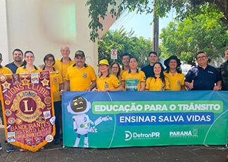 Lions Clube realiza campanha de orientação e destaca importância de ‘desacelerar’ no trânsito