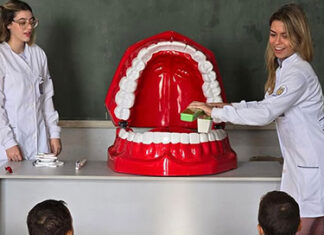 Comunidade de Congonhinhas recebe projeto de extensão de promoção à saúde bucal