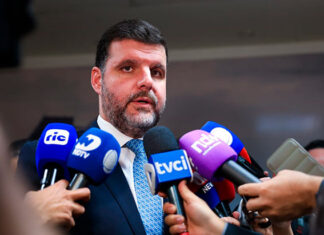 Deputado Pedro Lupion se filia ao Republicanos e é o novo presidente do partido no Paraná