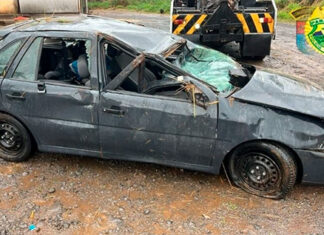 Dois homens ficam feridos em acidente na PR-092 em Wenceslau Braz